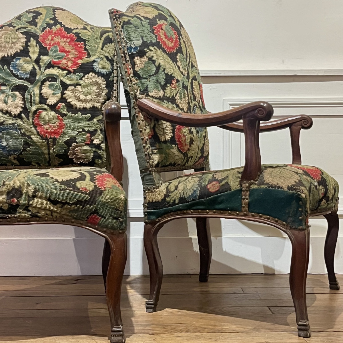 Pair Of Early 18th Century Armchairs-photo-3