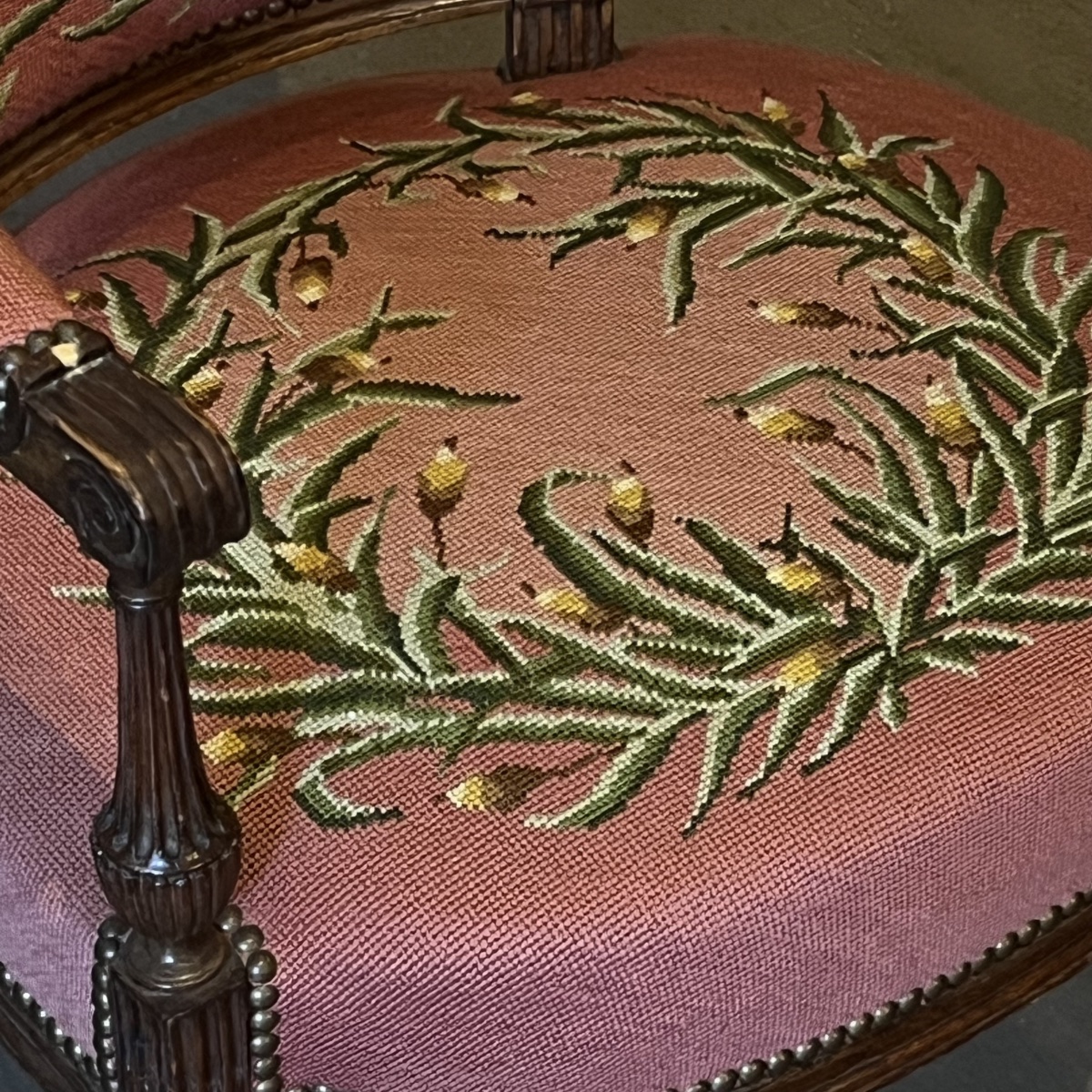 Louis XVI-era Cabriolet -photo-2