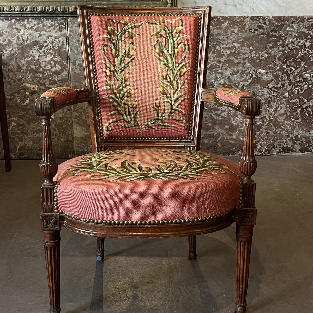 Louis XVI-era Cabriolet -photo-2