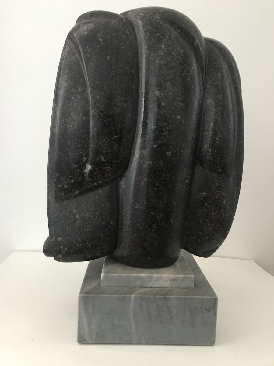 Sculpture en marbre. Renato Parigi 1975. Fiac. Réalités Nouvelles. Salon de Mai