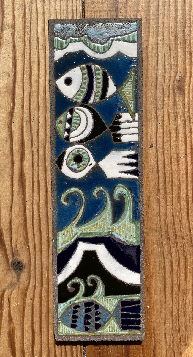Decorative Lava Stone Plaque Circa 1960 Enameled Bas-relief (in The Style Of Lurçat, Correct)