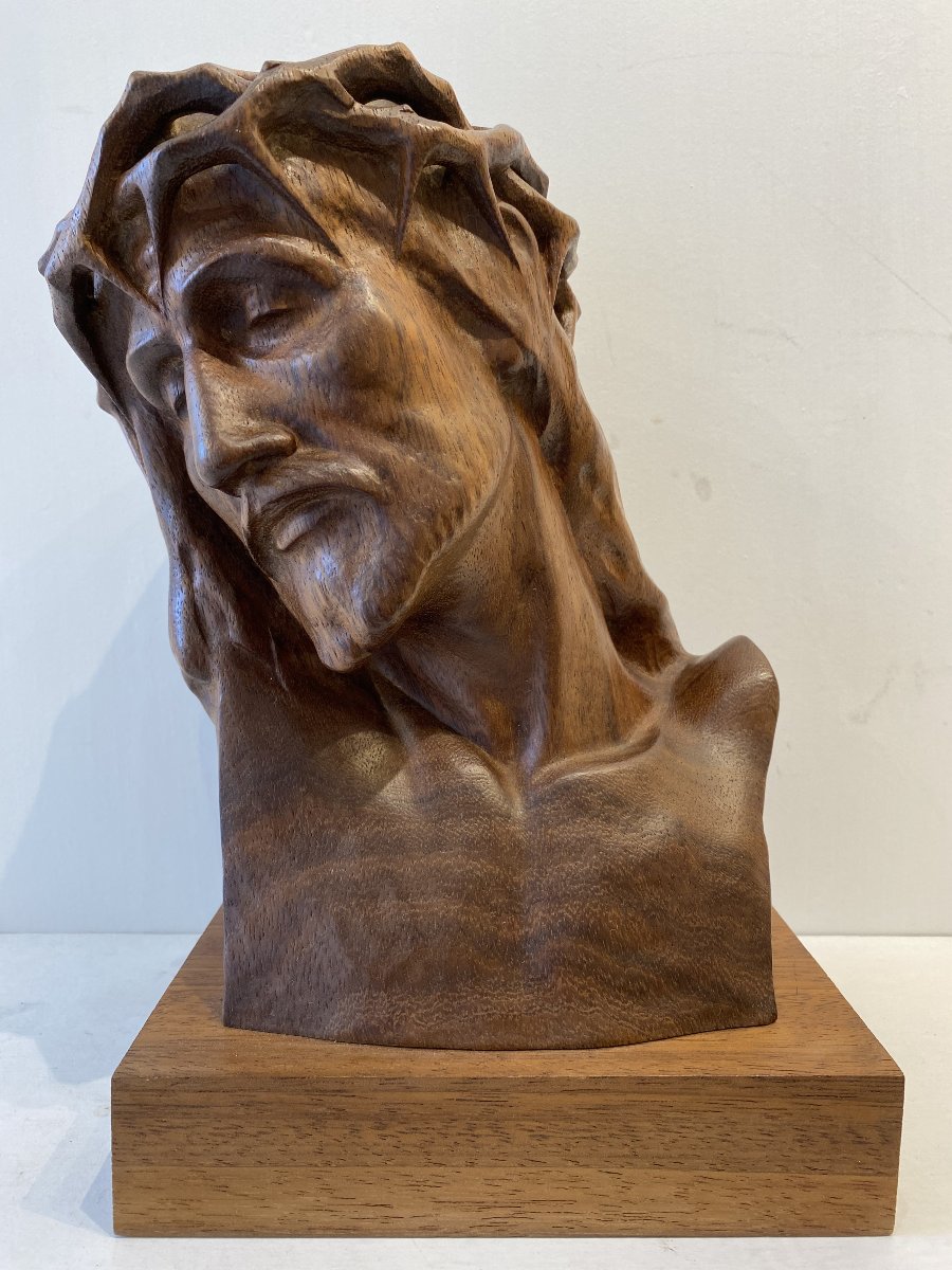 Portrait du Christ sculpture en noyer (taille directe) signée Sosson (Louis Sosson) vers 1930.-photo-2