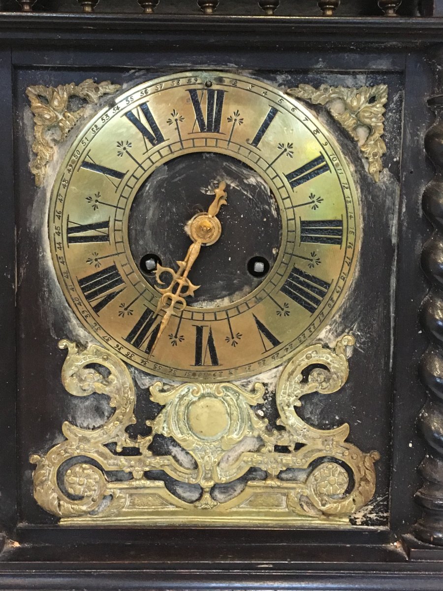 Clock, Clock In The English Taste Of XVIII Century. Blackened Wood, Bronze Dial-photo-2