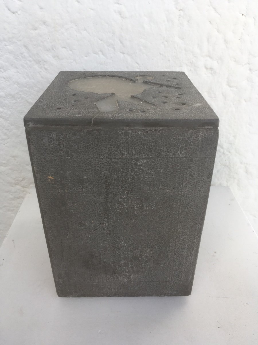 Francesco Passaniti. Lampe à Poser, Design 1980. Ciment Résine-photo-2