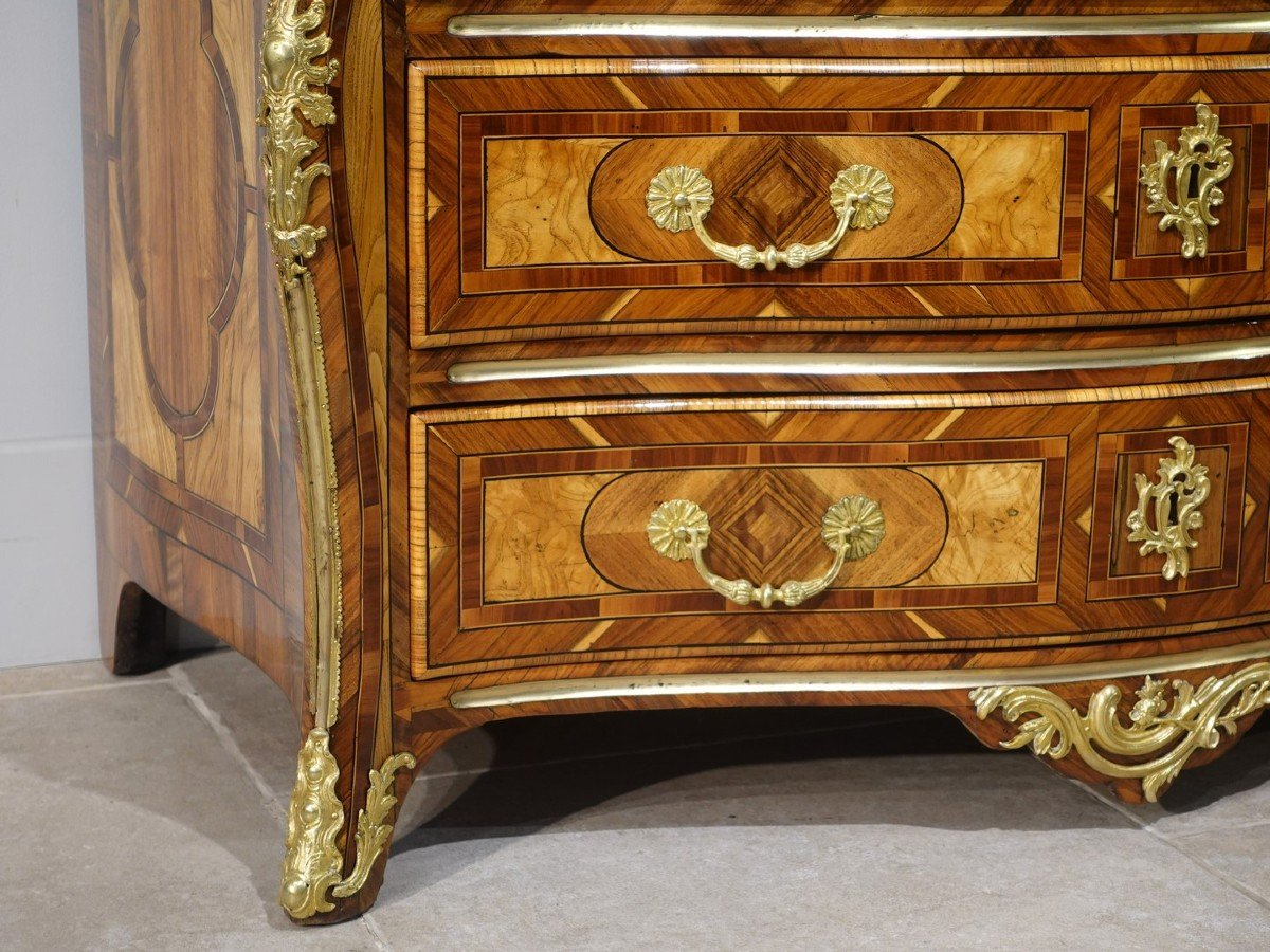 Rare ''heart'' Chest Of Drawers Inlaid With Native Woods From The Regency Period-photo-7
