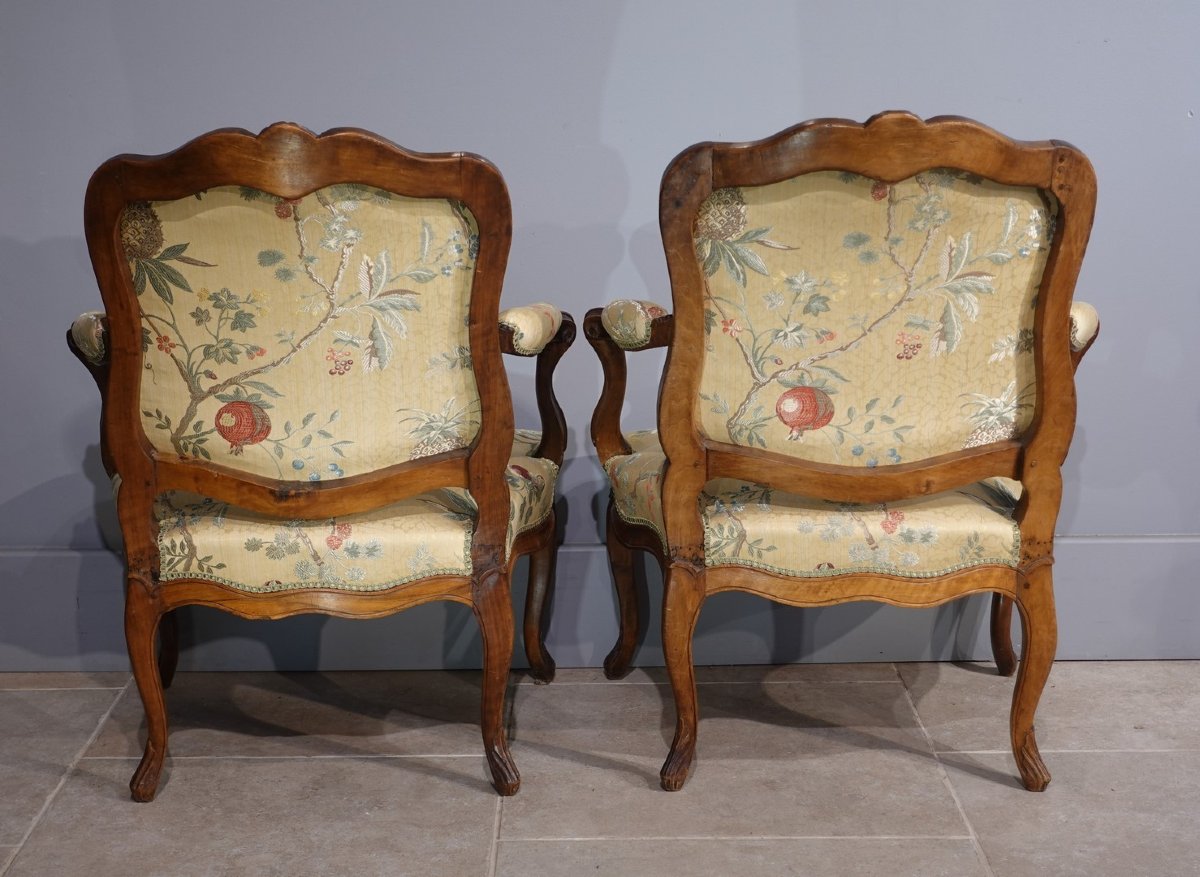 Pair Of Large 18th-century Cabriolet Armchairs-photo-4