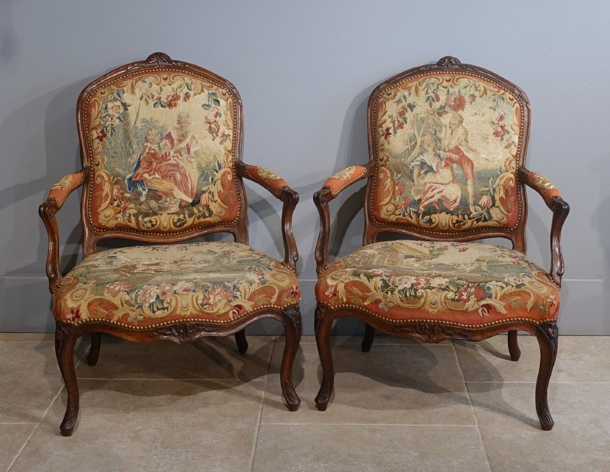 A Set Of Four Louis XV  ''à La Reine''  Armchairs-photo-2