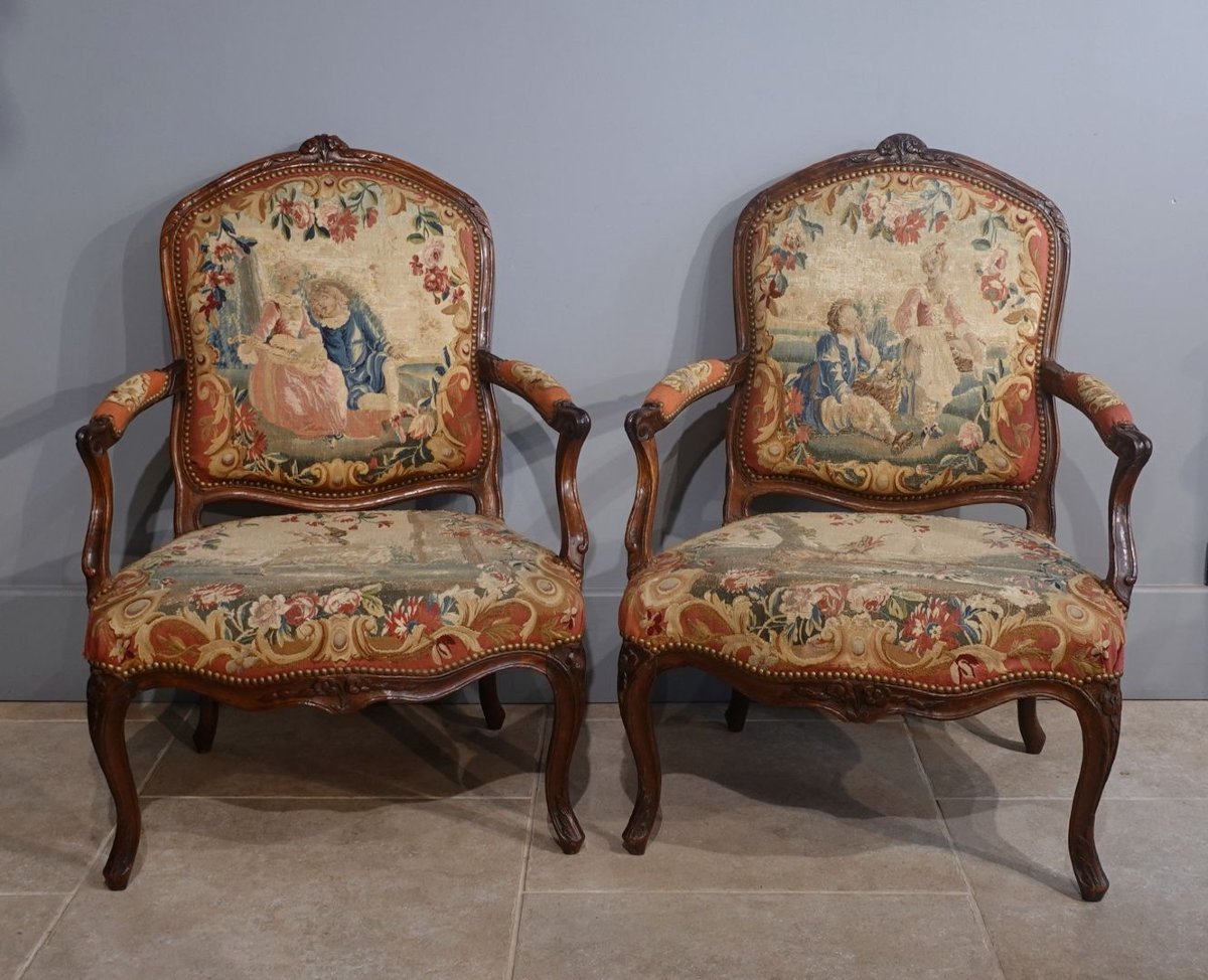 A Set Of Four Louis XV  ''à La Reine''  Armchairs-photo-4