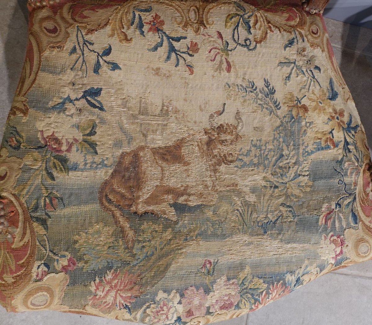 A Set Of Four Louis XV  ''à La Reine''  Armchairs-photo-4