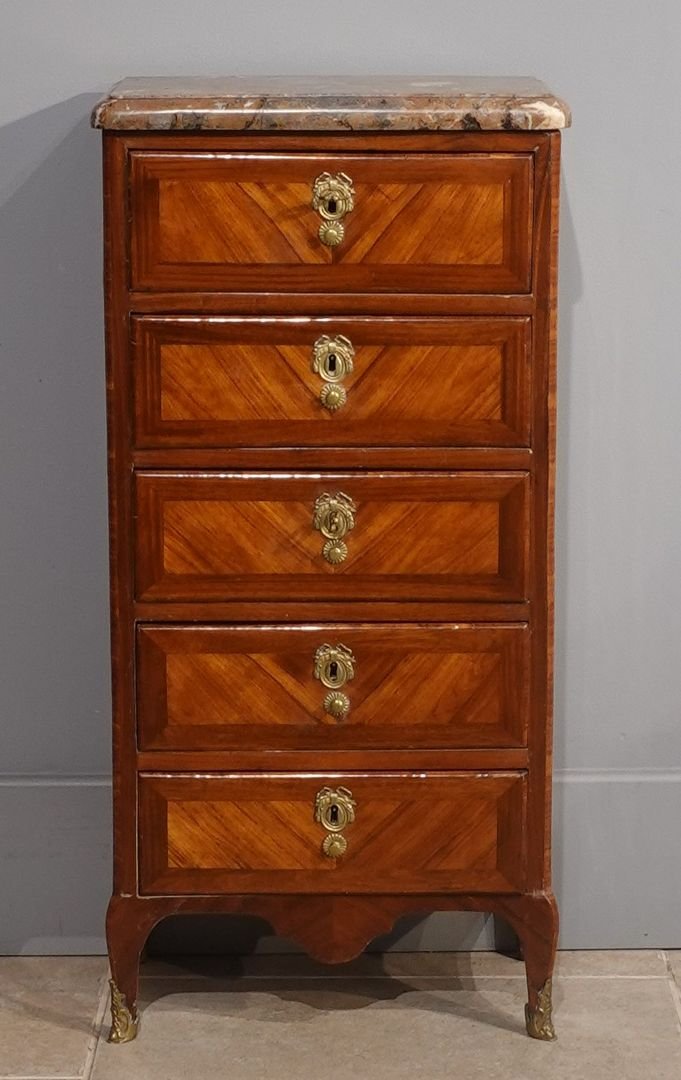 Chiffonnier à cinq tiroirs estampillé J. Schmitz 