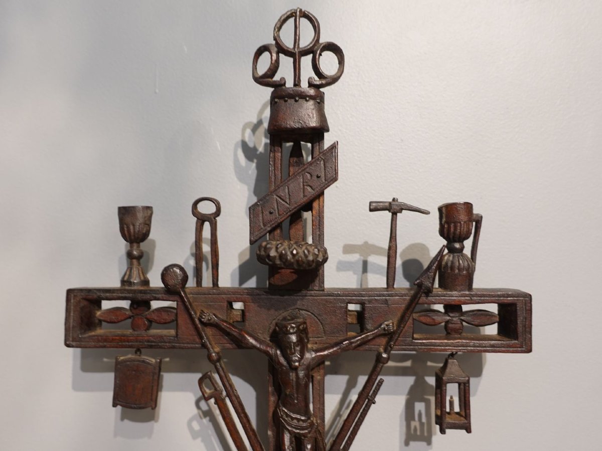 Bargeman’s Cross Featuring The Instruments Of The Passion – Late 19th Century-photo-4
