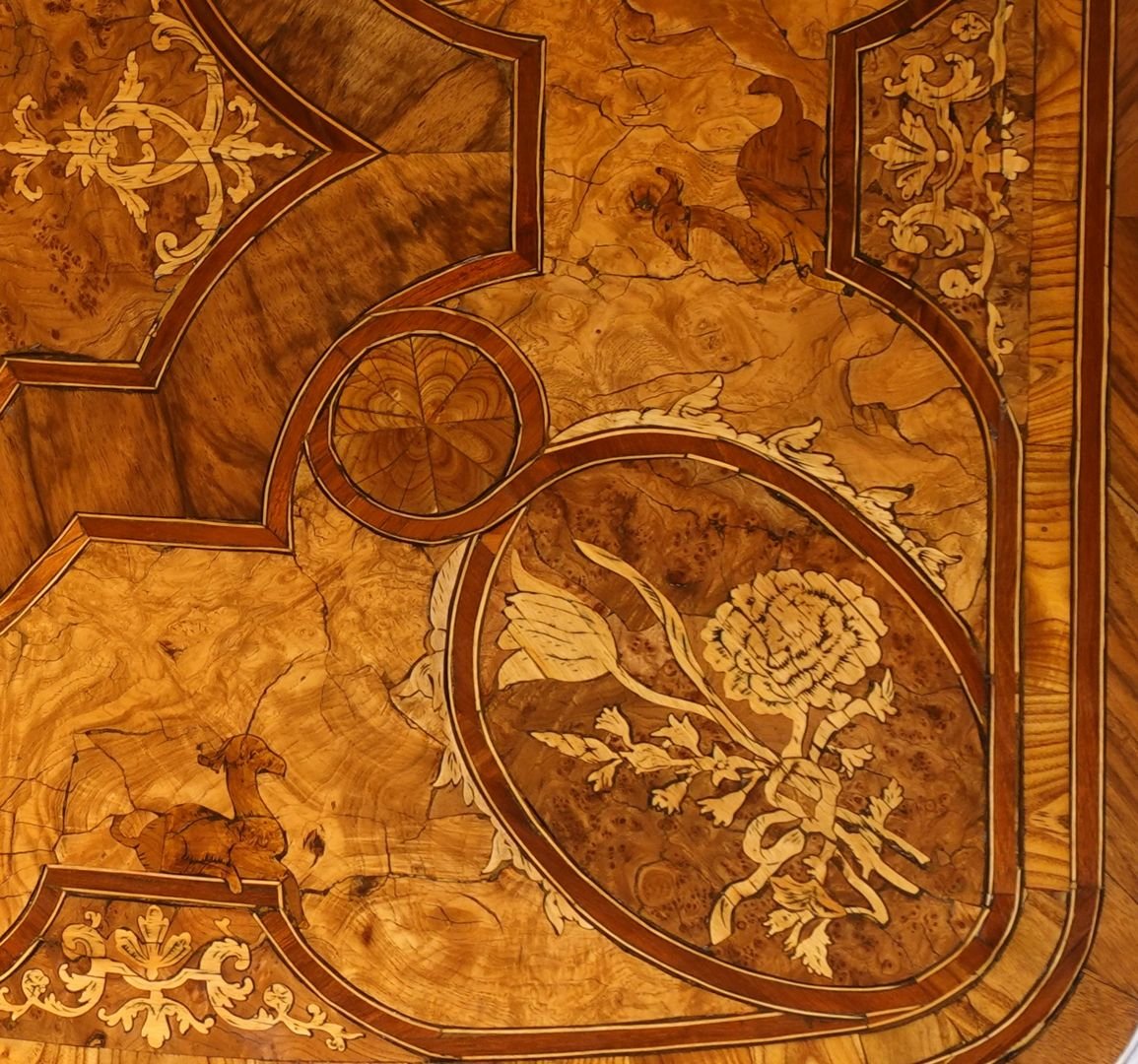Regency-period Bombe Commode With Floral Marquetry-photo-5