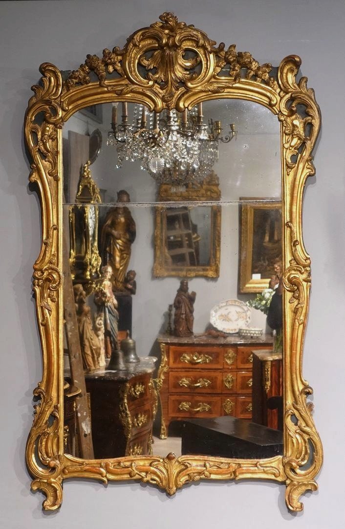 18th-century Giltwood Mirror