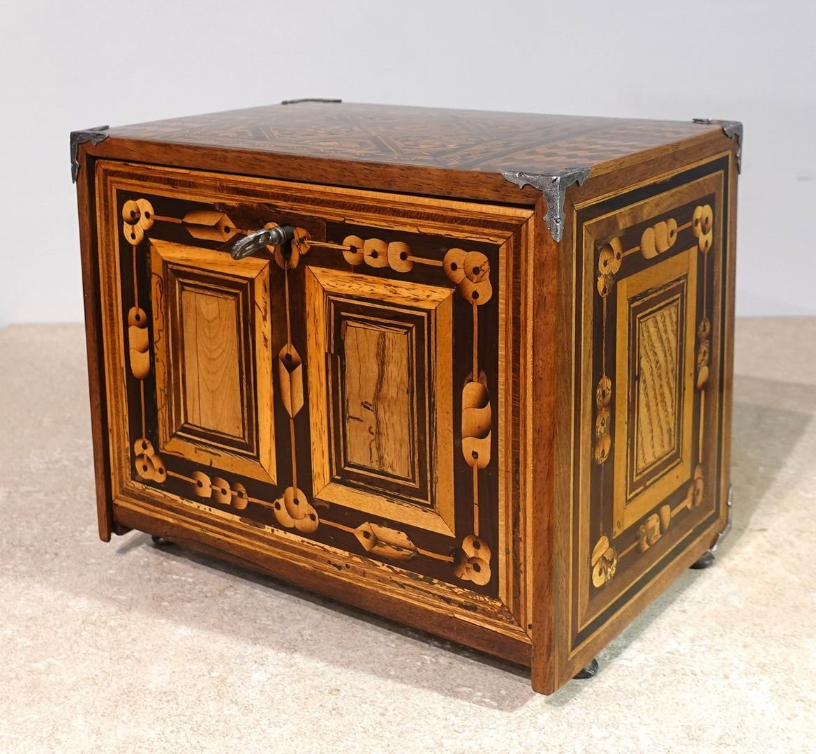 Cabinet Augsbourg d'époque XVII°-photo-3