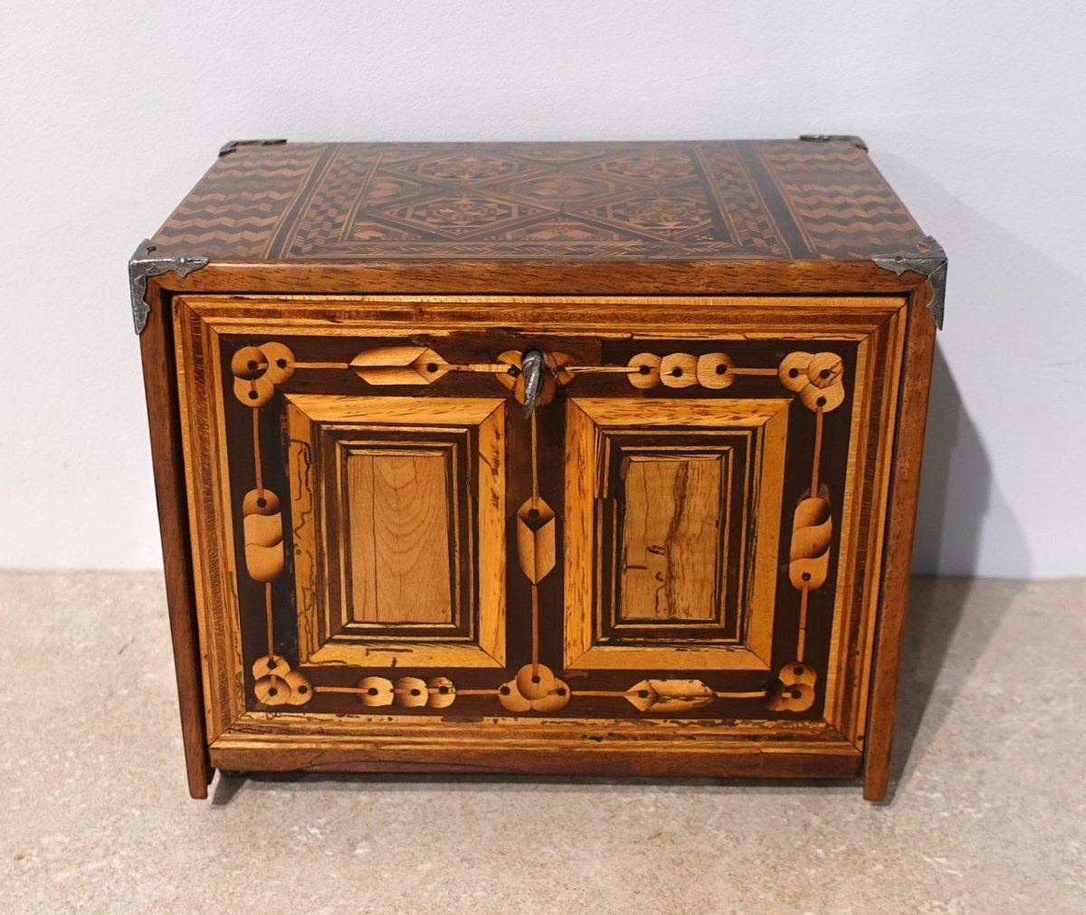 Cabinet Augsbourg d'époque XVII°-photo-2
