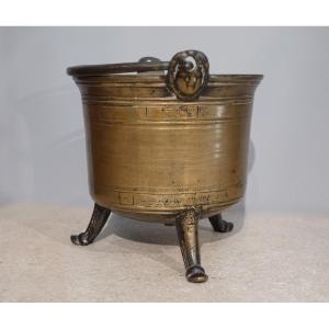 17th Century Bronze Tripod Cooking Pot