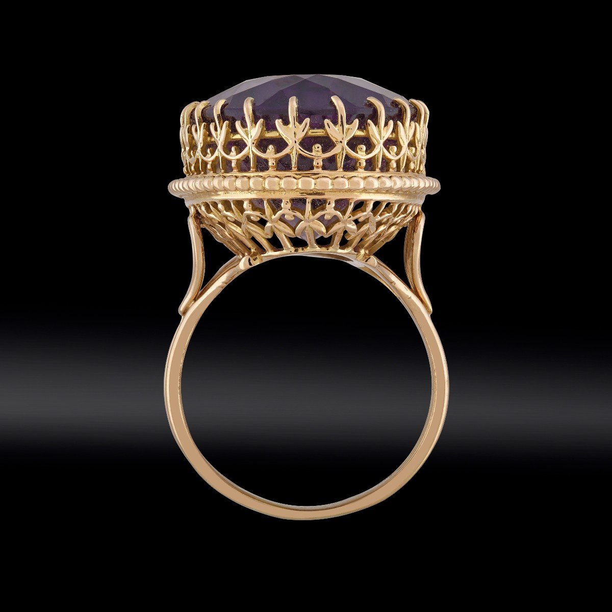 32 Carat Amethyst Ring With Fleurs De Lys Setting-photo-3