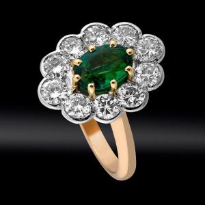 Scalloped Emerald And Diamond Ring