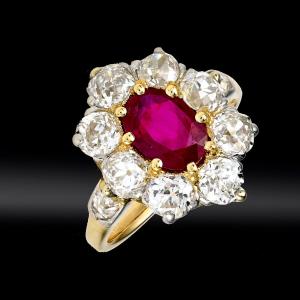Bague Pompadour Rubis Et Diamants vers 1880 