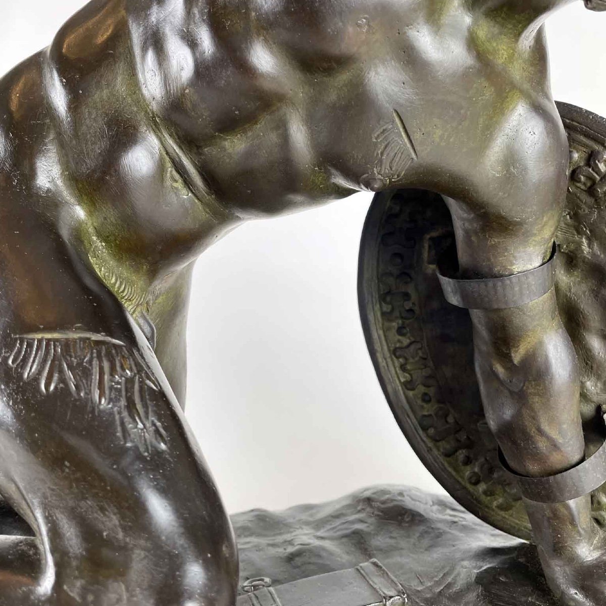 Statue En Bronze De Gladiateur Par Un Maître Du 19ème-photo-1