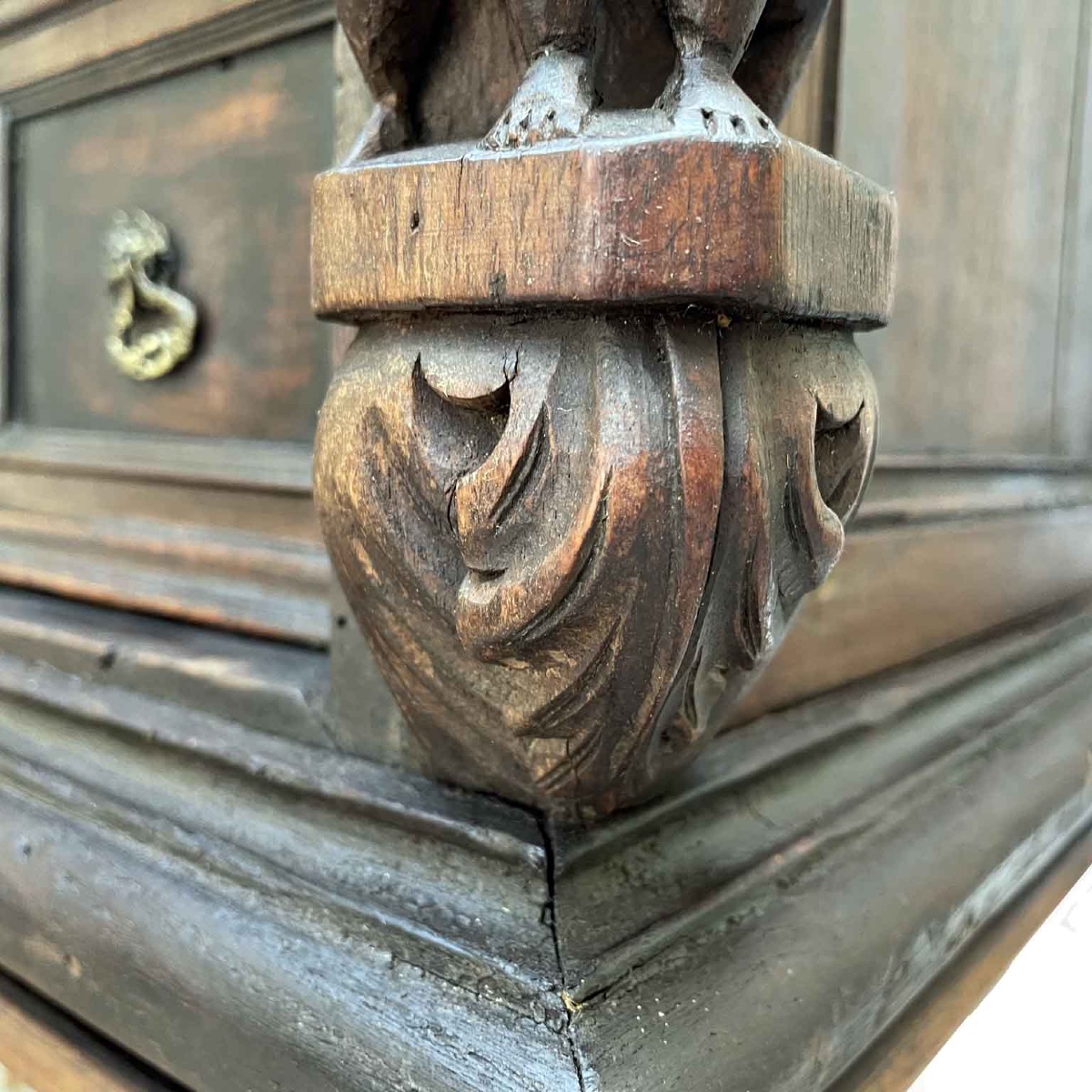 17th Century Italian Genoese Coin Cabinet -photo-3
