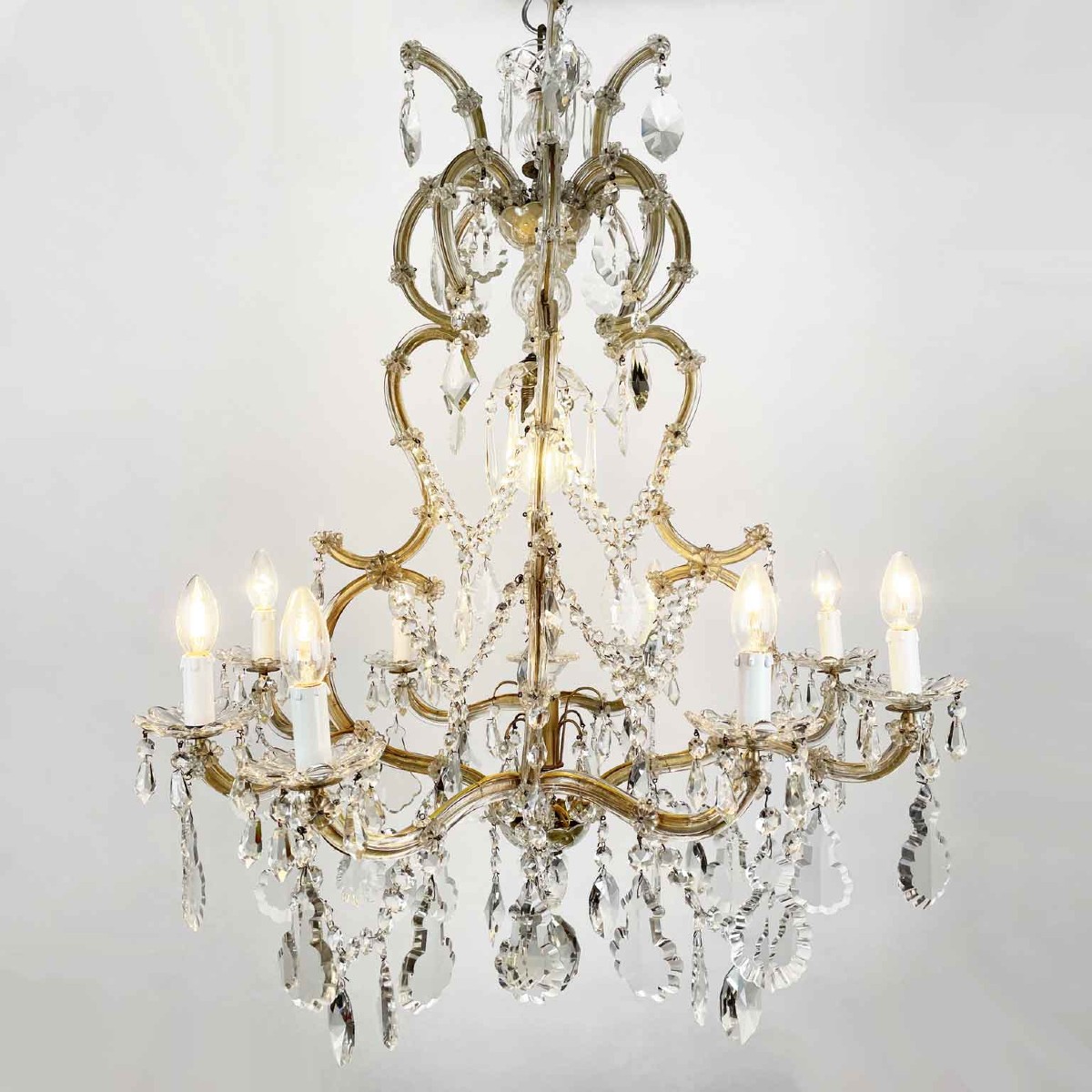 Maria Teresa 1950s Nine-light Crystal Maria Teresa Chandelier