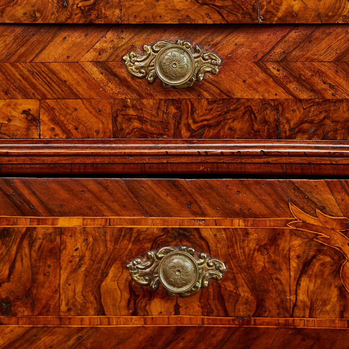 Paire De Commodes à Abattant Italiennes Du XVIIIe Siècle En Noyer Et Racine De Noyer-photo-7