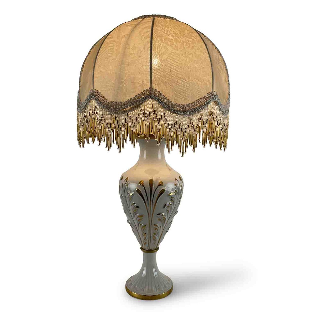 Lampe de table avec dôme en verre et frange