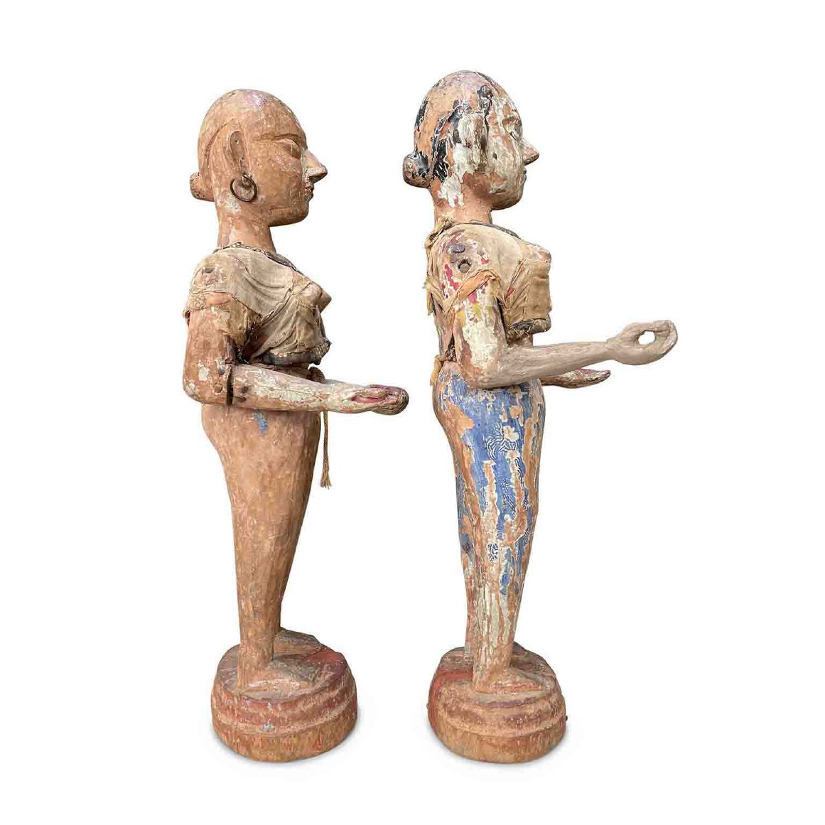 Paire de Sculptures Indonésiennes 18ème Deux Figures de Femmes en Bois -photo-4