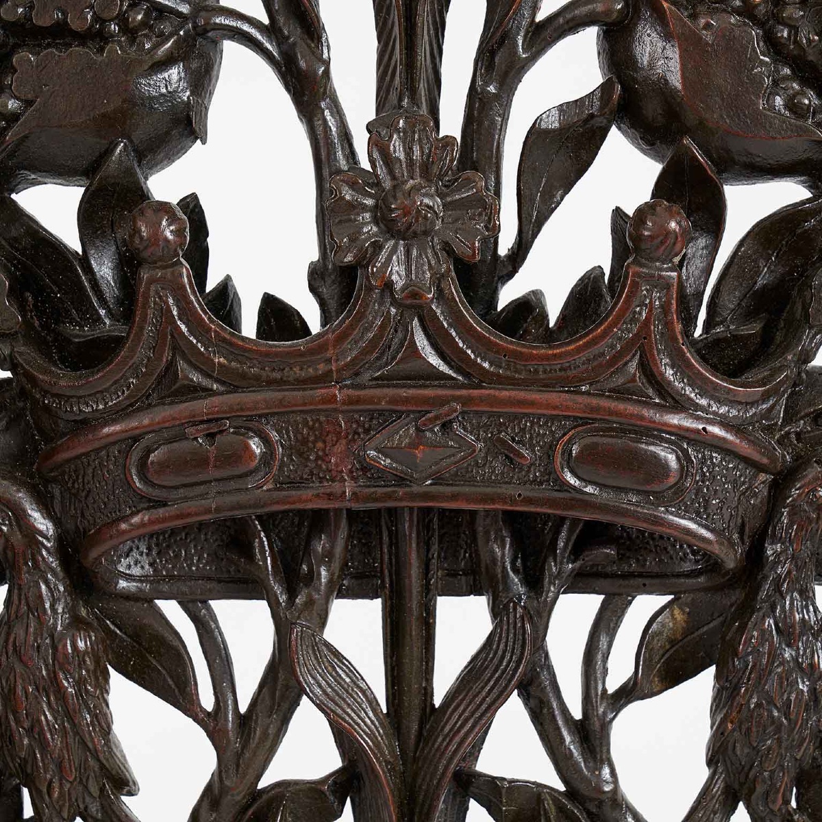 18th Century Italian Carved Walnut Two Door Gate-photo-3