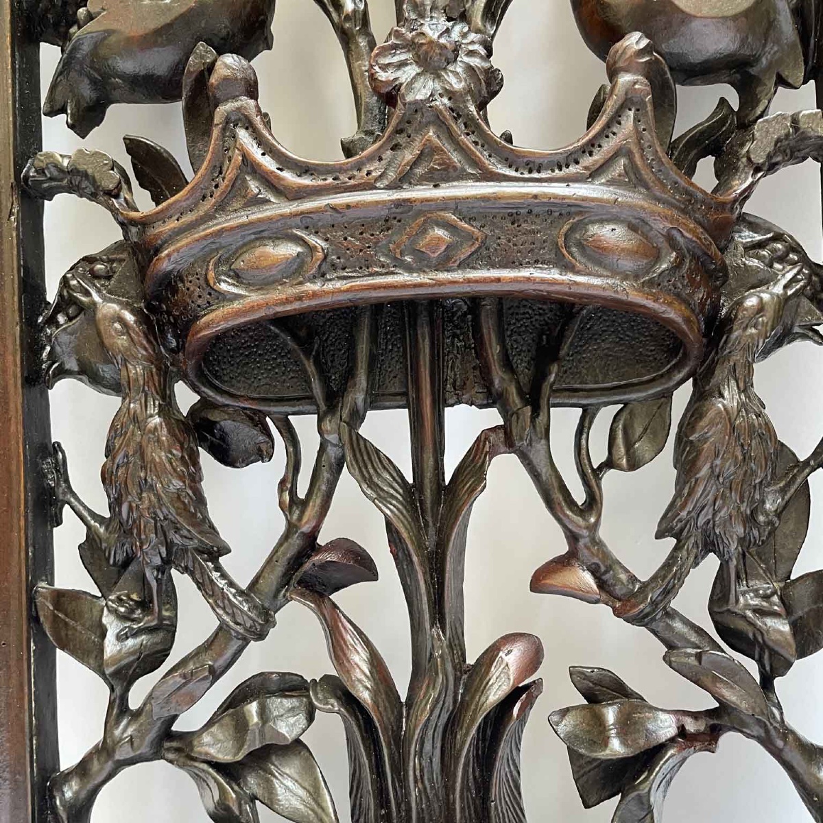 18th Century Italian Carved Walnut Two Door Gate-photo-1