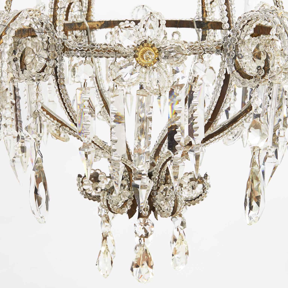 Early 20th Century Italian Beaded Crystal Flower Chandelier With Gilt Buttons-photo-2