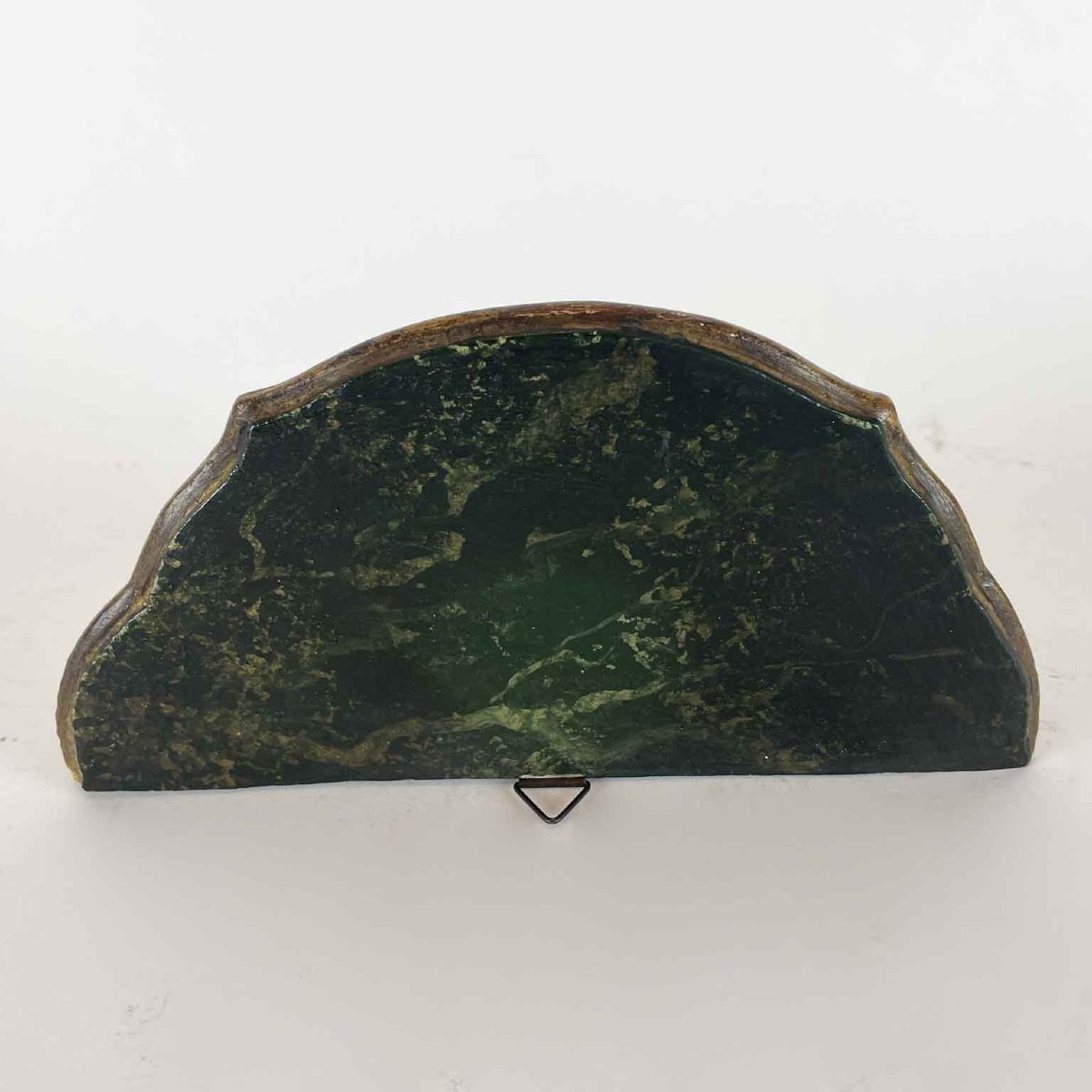 Paire d'étagères anciennes dorées avec majolique datant de 1700-photo-2