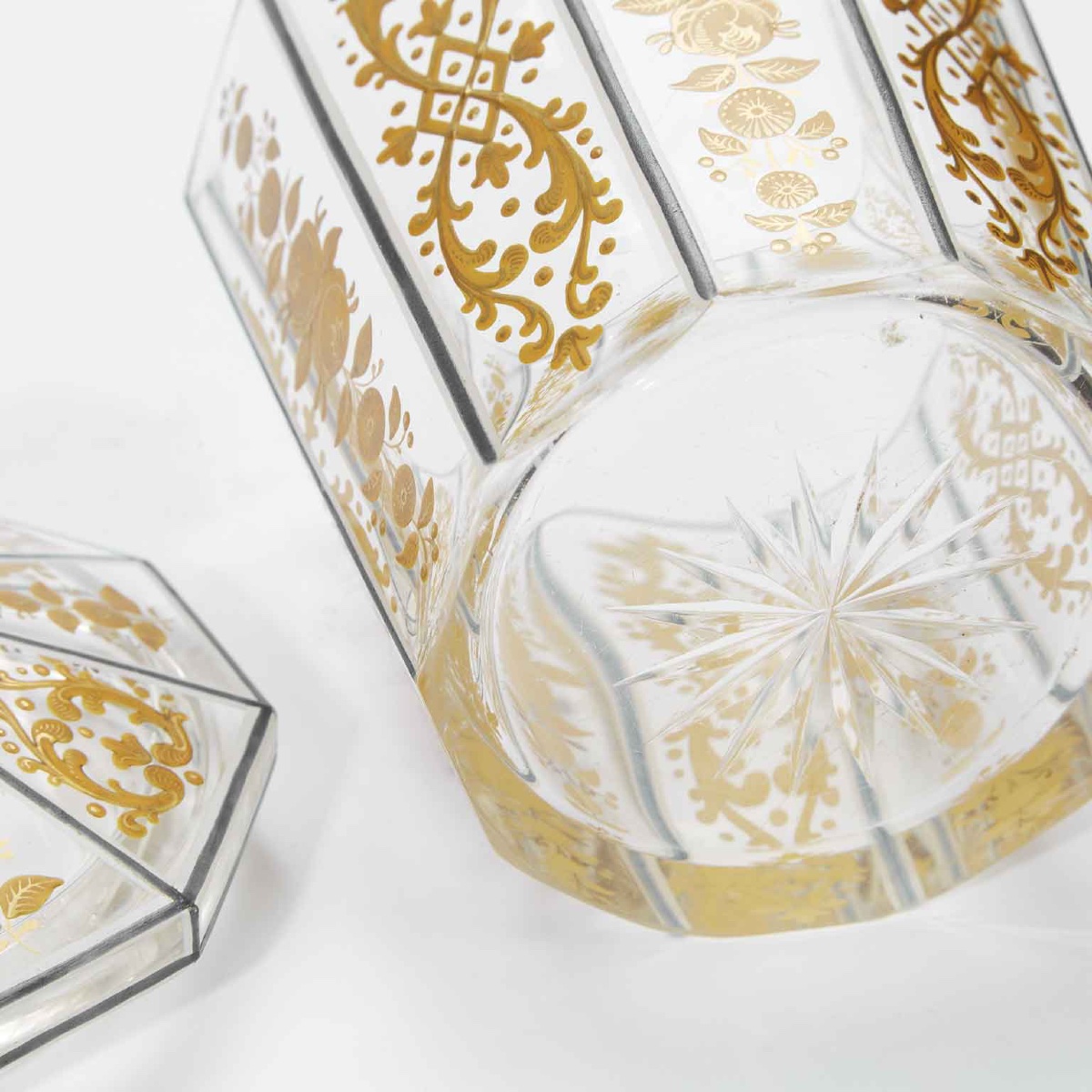 Early 19th Century Bohemian Crystal Lidded Dish Plate Gilded Blue Decor-photo-4