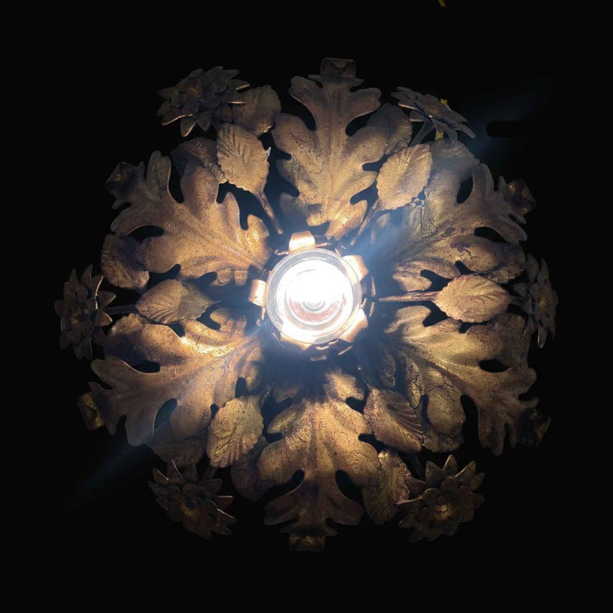 Plafonnier Italienne en Fer Repoussé Doré à une Lumière-photo-4