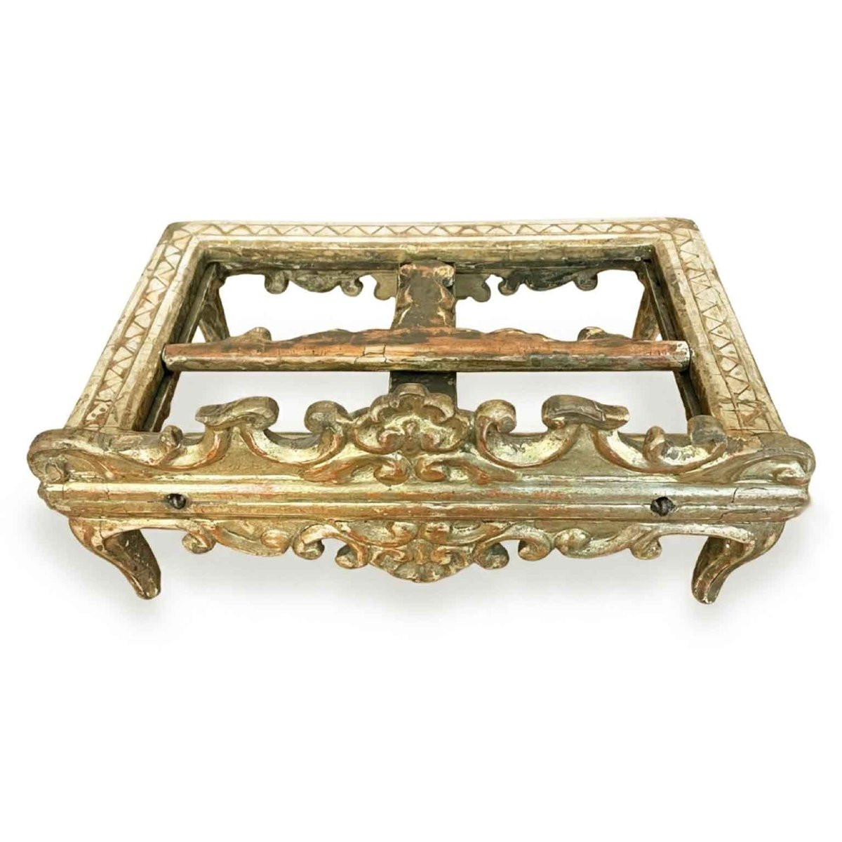 18th-century Venetian Rococo Carved Gilt Wood Table-top Lectern-photo-3