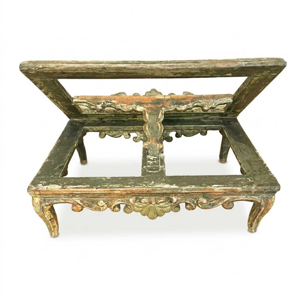 18th-century Venetian Rococo Carved Gilt Wood Table-top Lectern-photo-2