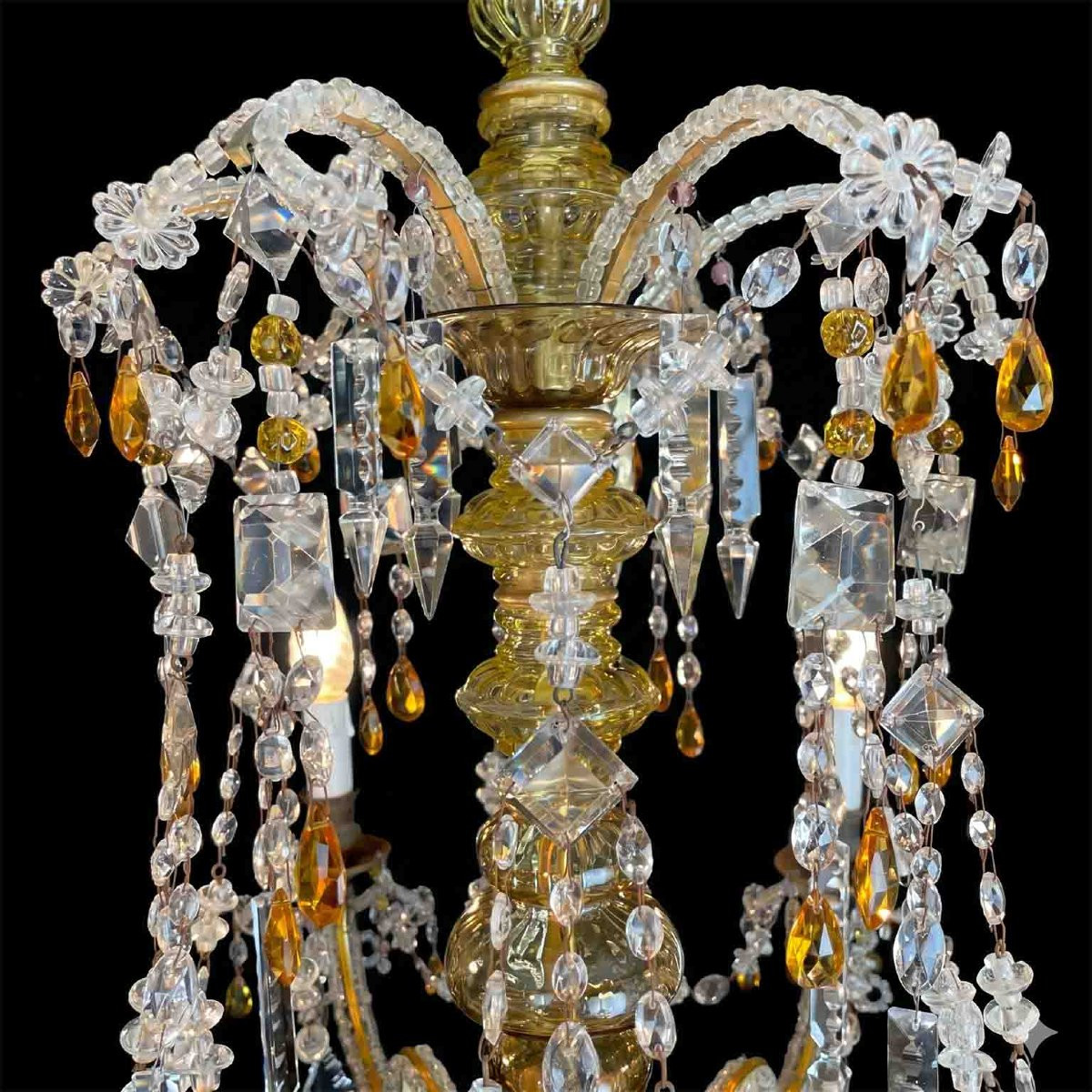Lustre en cristal transparent des années 30, avec des détails jaune pâle et ambre-photo-1