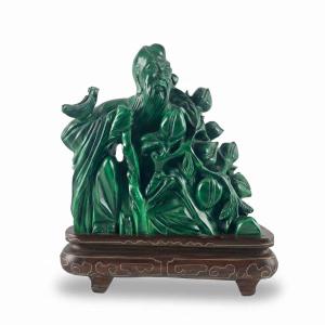 Figurine chinoise représentant un vieil homme sculptée dans de la malachite
