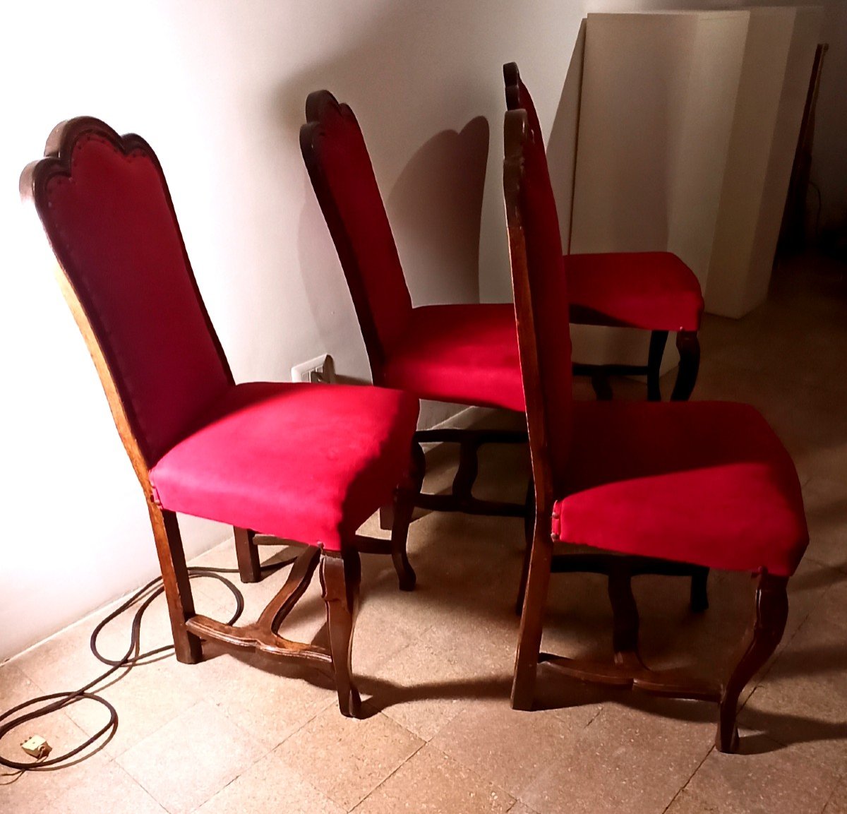 4 Chaises Louis XIV En Noyer-photo-1