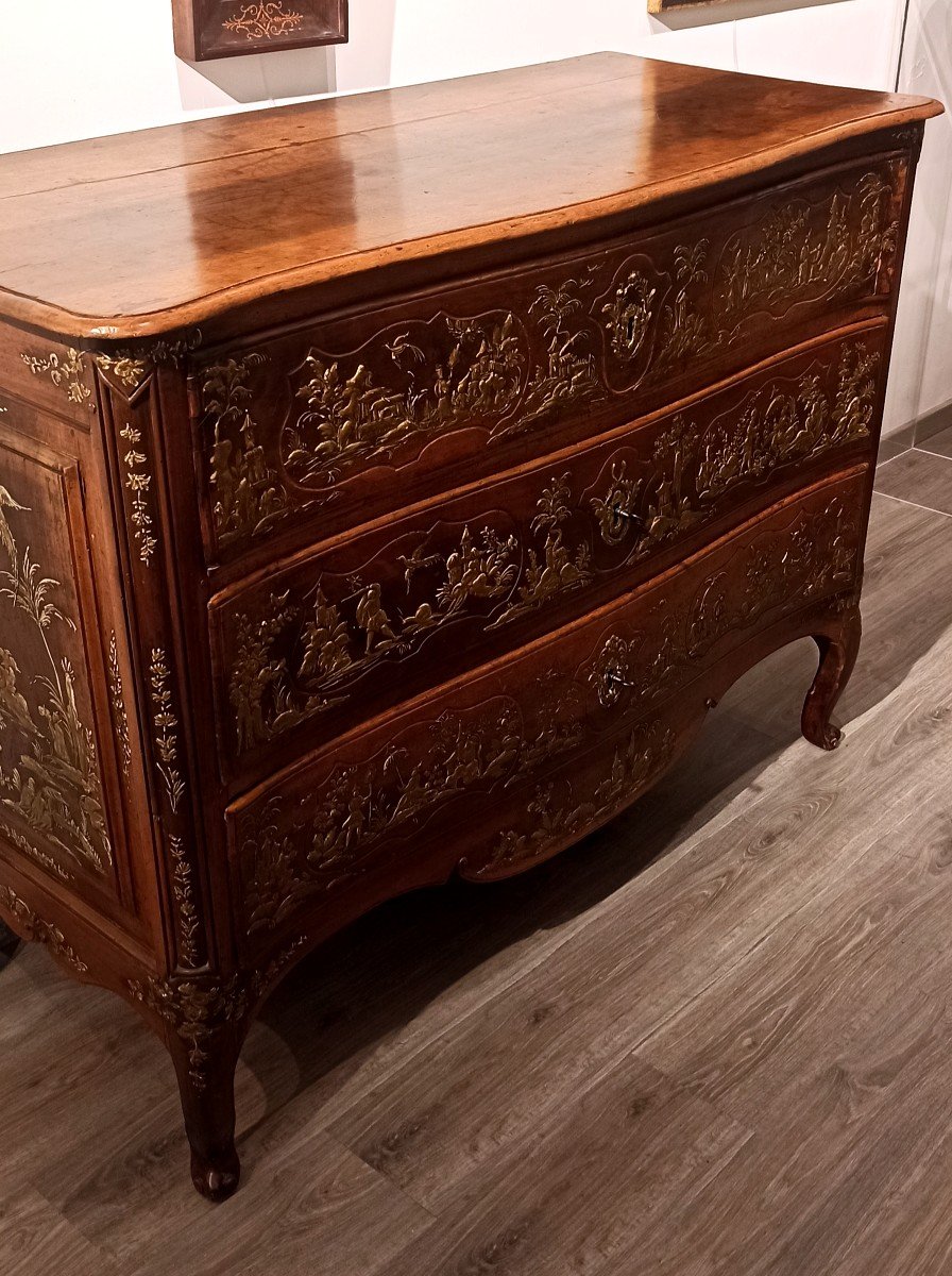 Rare Commode En Noyer Clair à Décor De Pastille De Chinoiserie-photo-3