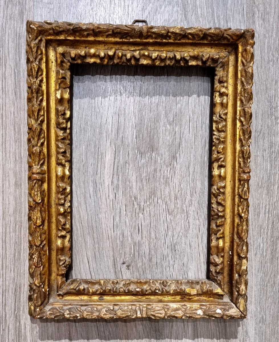 Cadre en bois doré