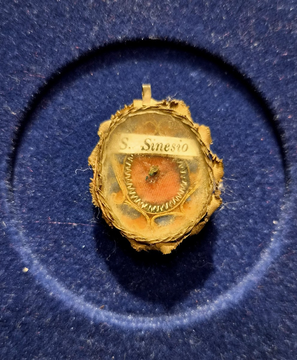 Saint Synesius, Relic-photo-4