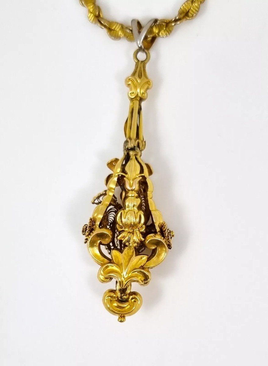 Pendentif De Lustre En Or Pinchbeck Des Années 1820 Décoré De Cannetille Et De Filigrane-photo-2