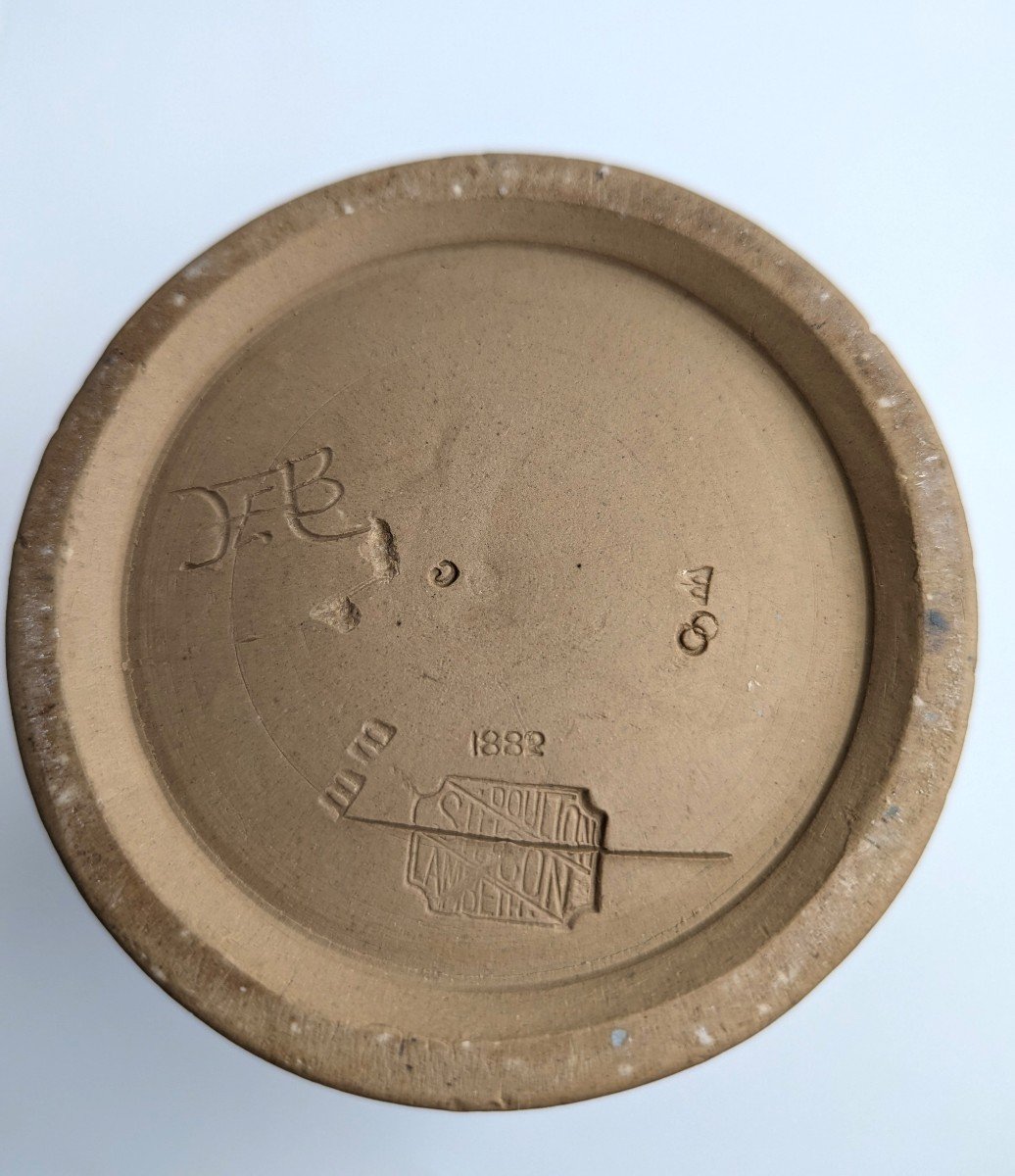 Antique Doulton Lambeth Florence Barlow Vase, Circa 1882-photo-5