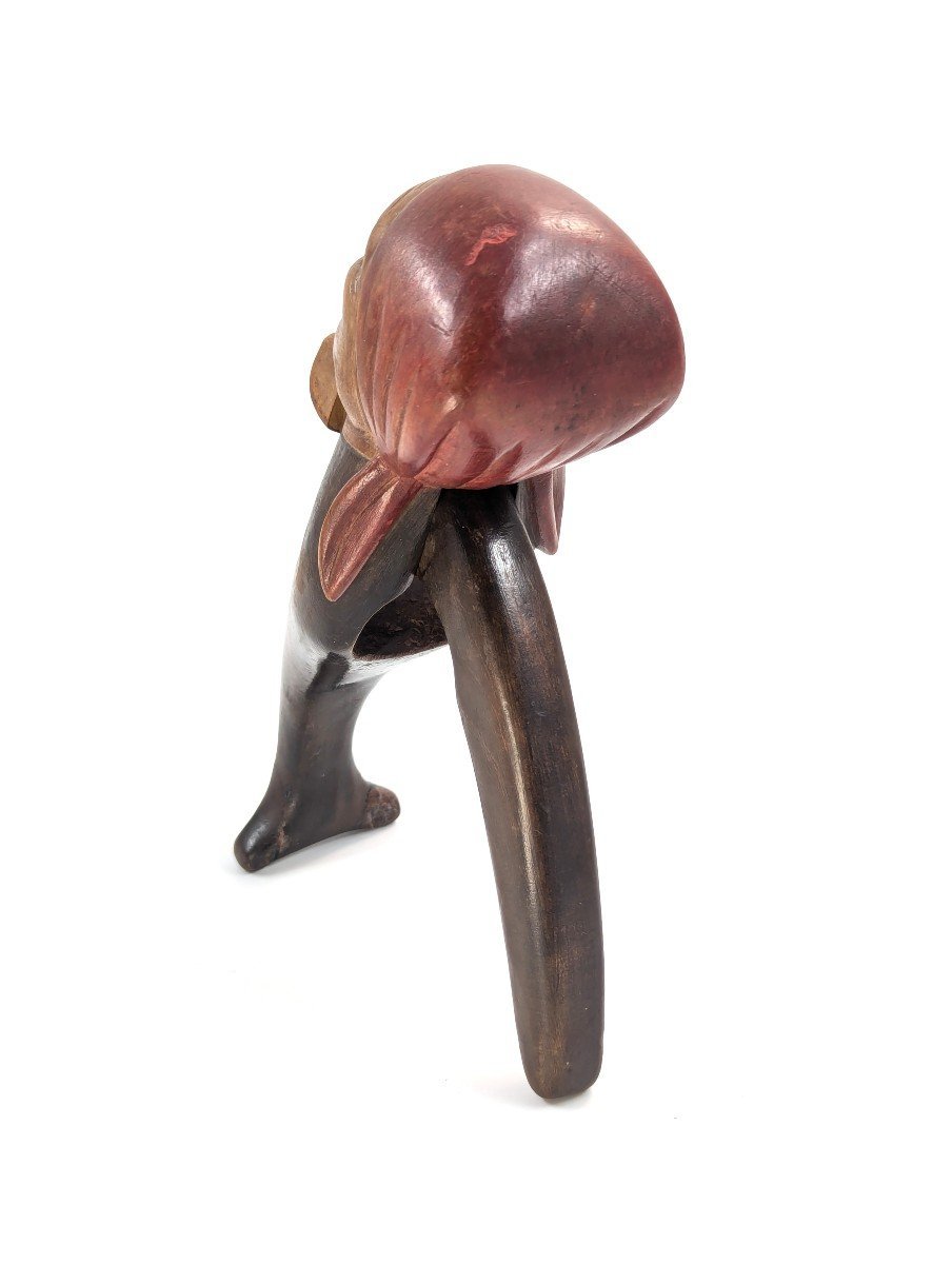Casse-noisette ancien en bois sculpté, tête grotesque de femme, Forêt-Noire, fin XIXᵉ siècle-photo-6