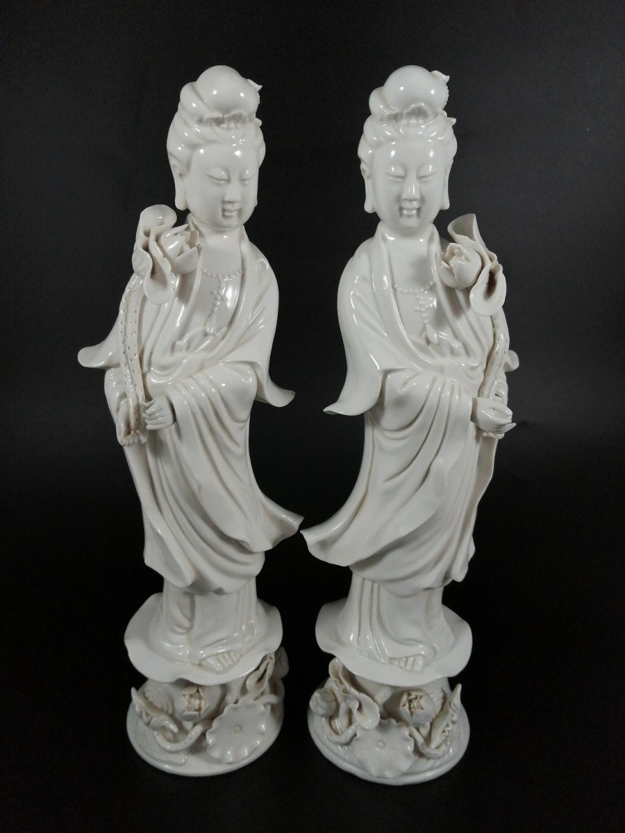 Paire d'Anciennes Figurines En Porcelaine Blanc De Chine Guan Yin De La Dynastie Qing-photo-3