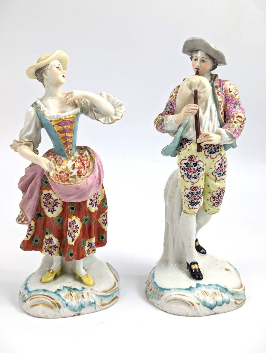 Figurines Anciennes En Porcelaine De Chelsea, Vers 1760
