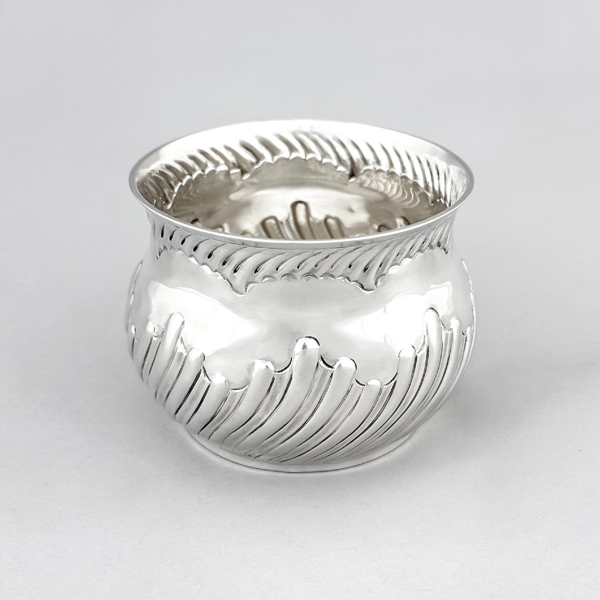  Sucrier Victorien En Argent Massif, 1882, 107 G  -photo-1
