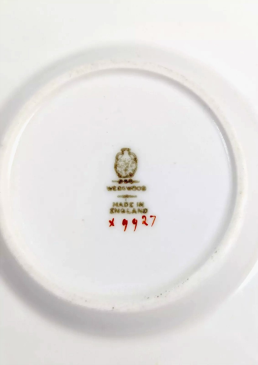 Rare service à café Wedgwood pour Hardy Brothers, porcelaine grenat et or, vers 1905-photo-4